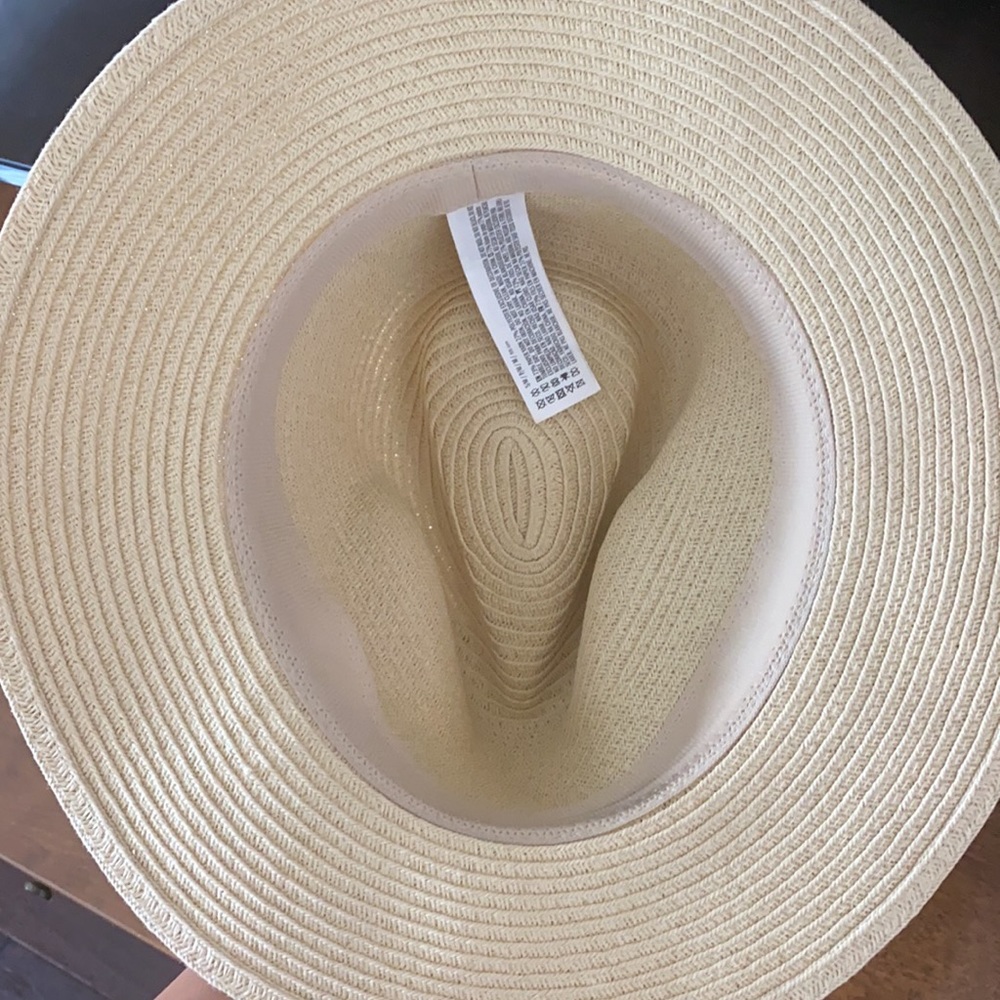 hat - Picture 3 of 3